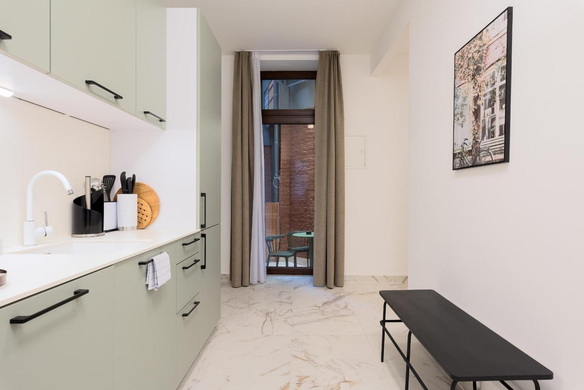 Limehome Vienna Karajangasse Экстерьер фото